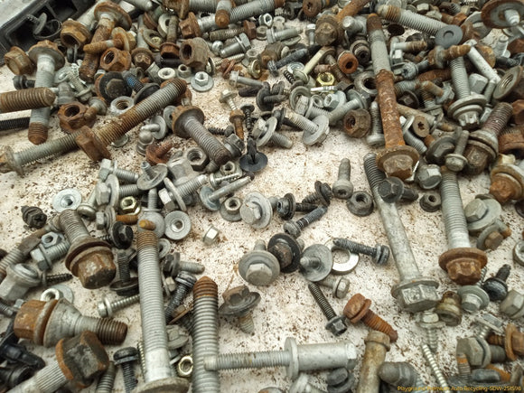 Saab 9-3 Dismantling Hardware Fasteners Bolts & Nuts