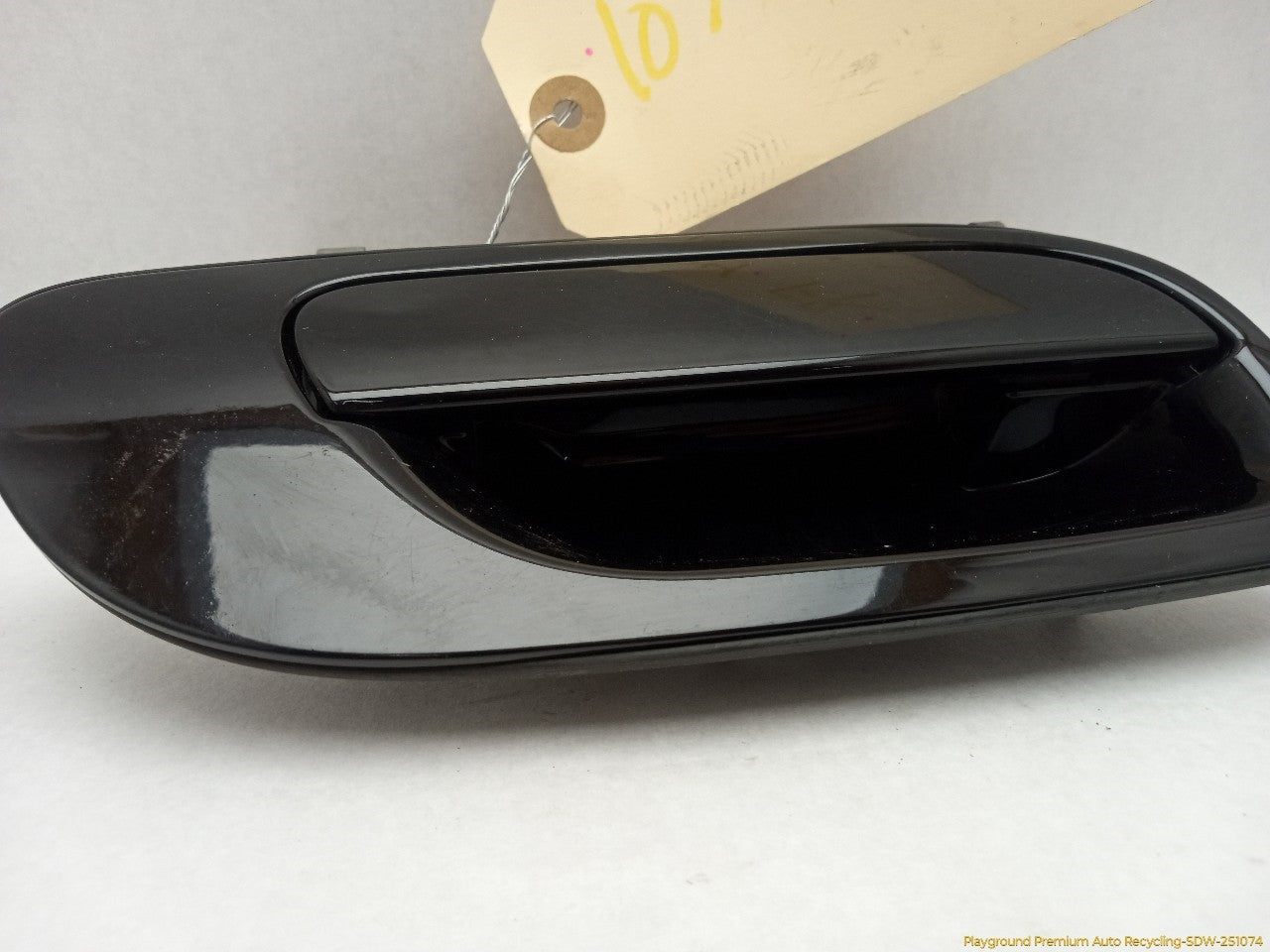 Volvo XC70 Passenger Right Front Exterior Door Handle