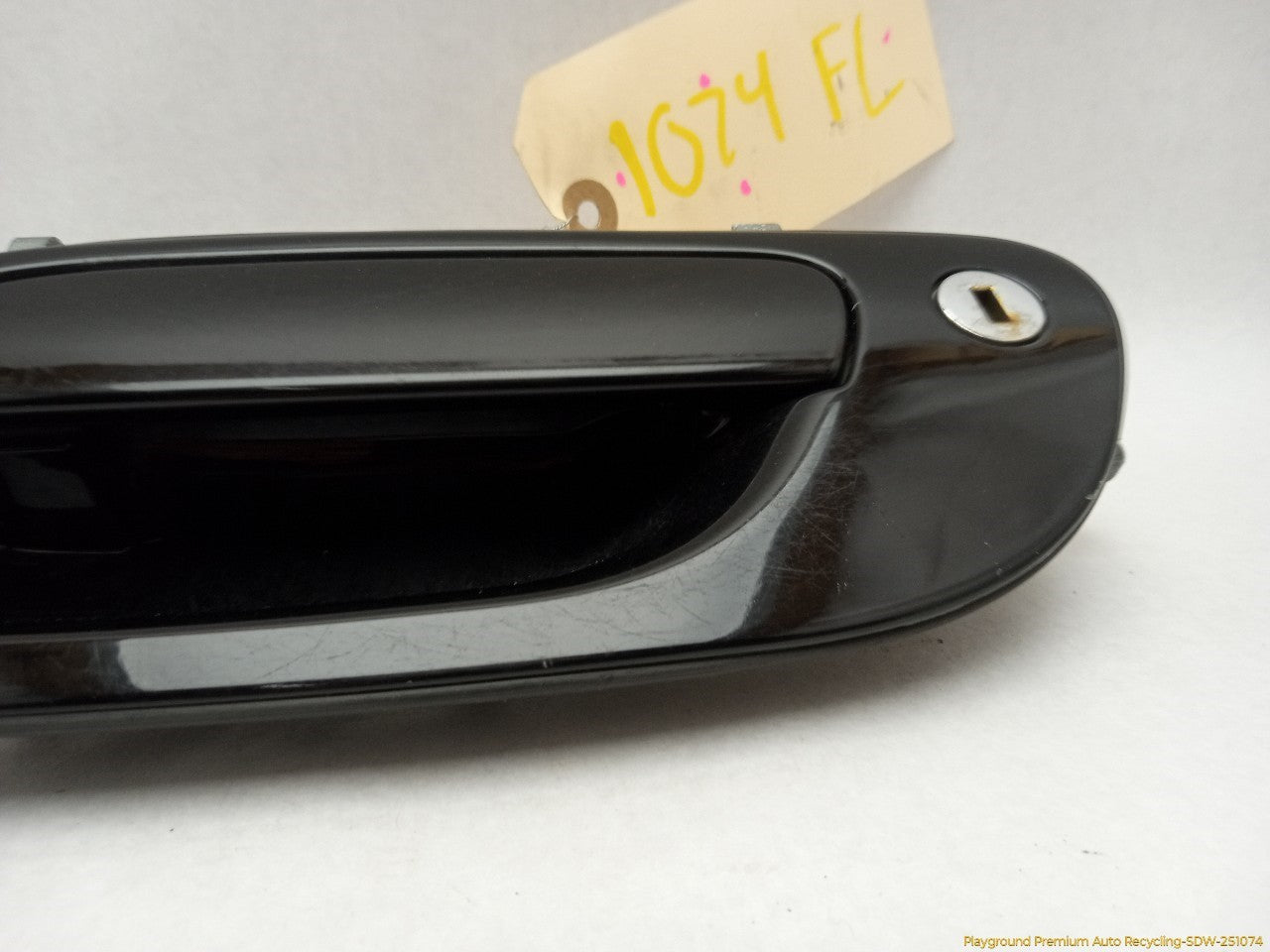 Volvo XC70 Driver Left Front Exterior Door Handle