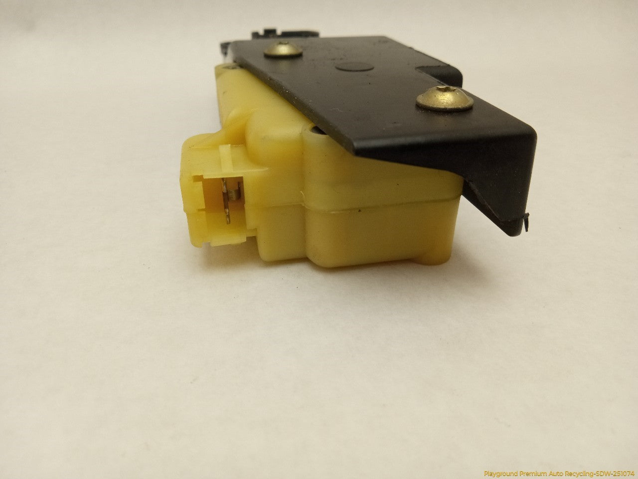 Volvo XC70 Fuel Door Release Actuator