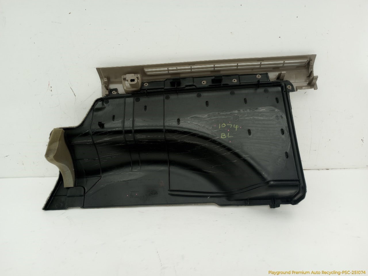 Volvo XC70 Driver Left Rear Wheel Well Trim - 0