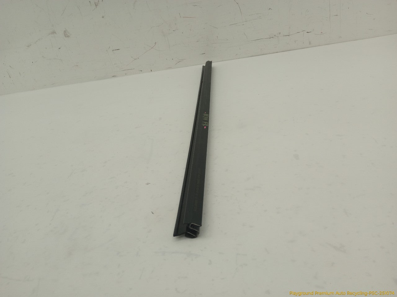 Volvo XC70 Set Of 4 Window Belt Strip Moldings