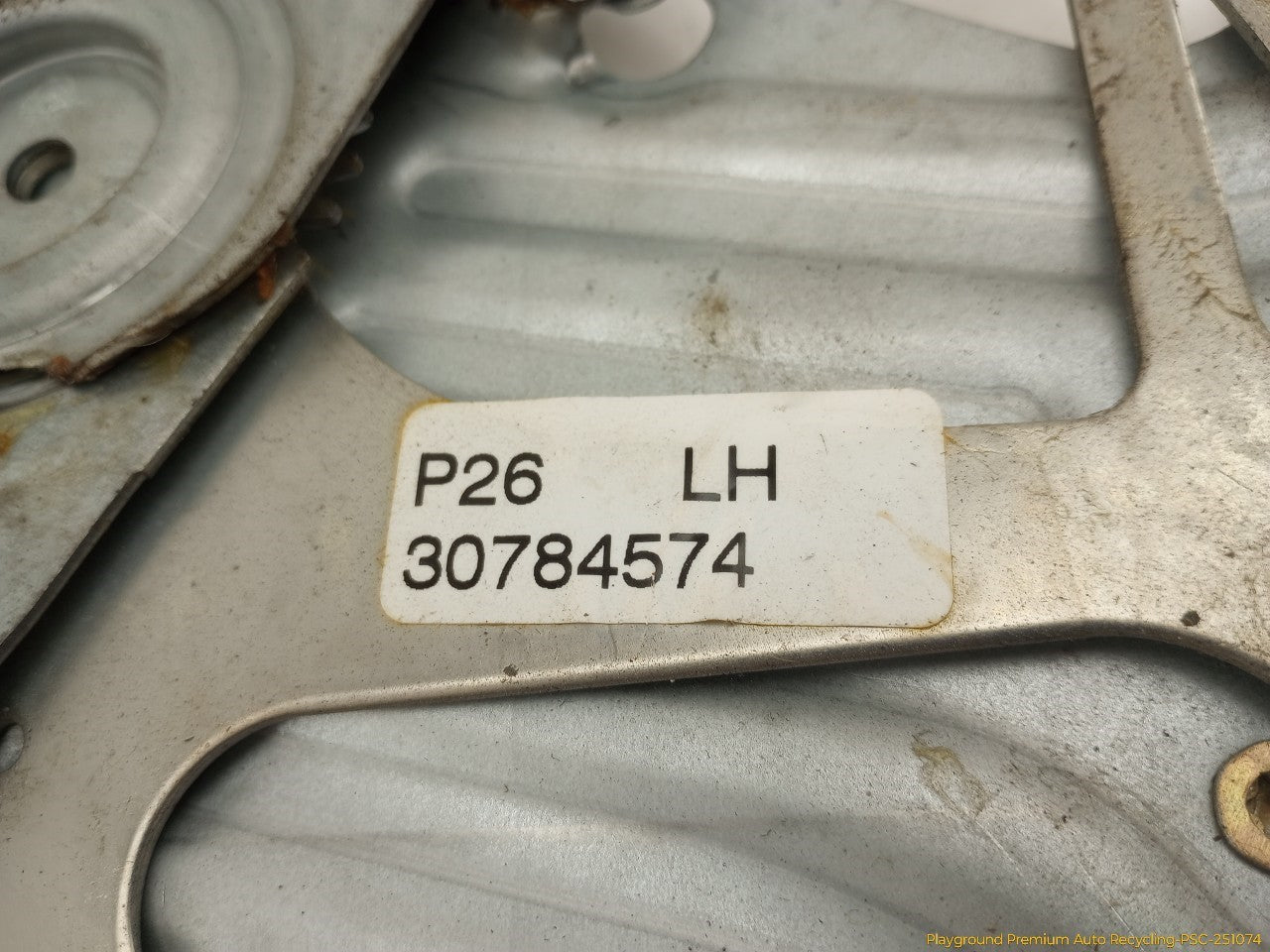 Volvo XC70 Driver Left Front Door Window Regulator