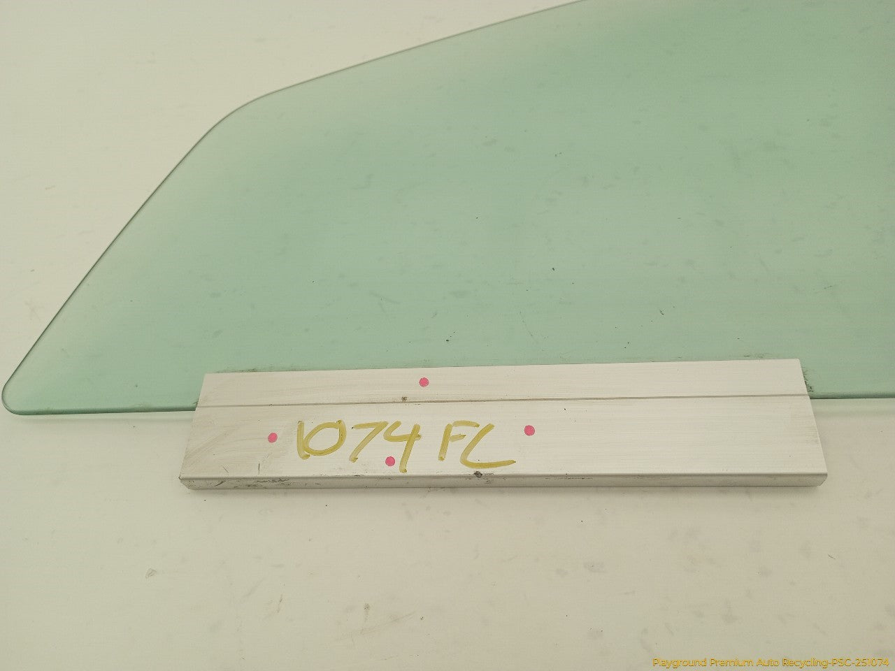 Volvo XC70 Driver Left Front Door Window Glass
