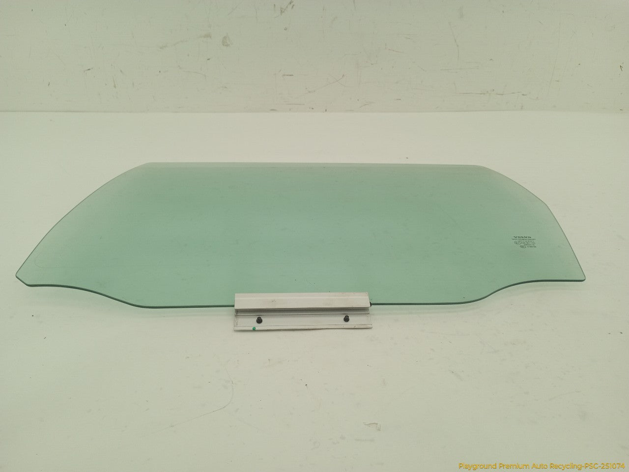 Volvo XC70 Driver Left Rear Door Window Glass