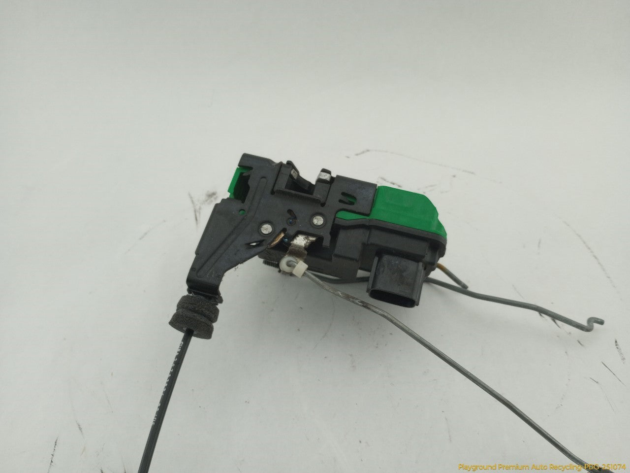 Volvo XC70 Driver Left Front Door Lock Actuator
