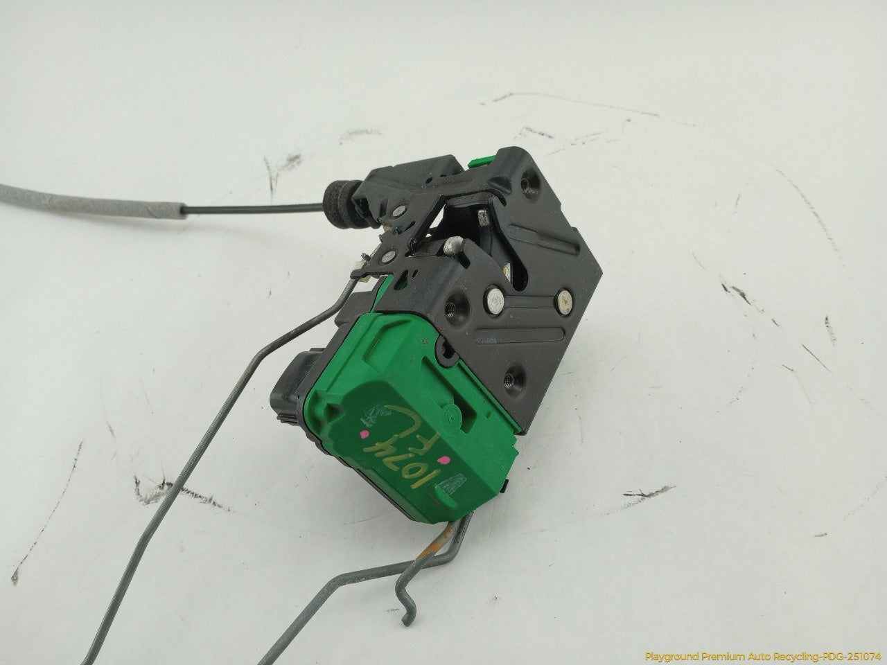 Volvo XC70 Driver Left Front Door Lock Actuator