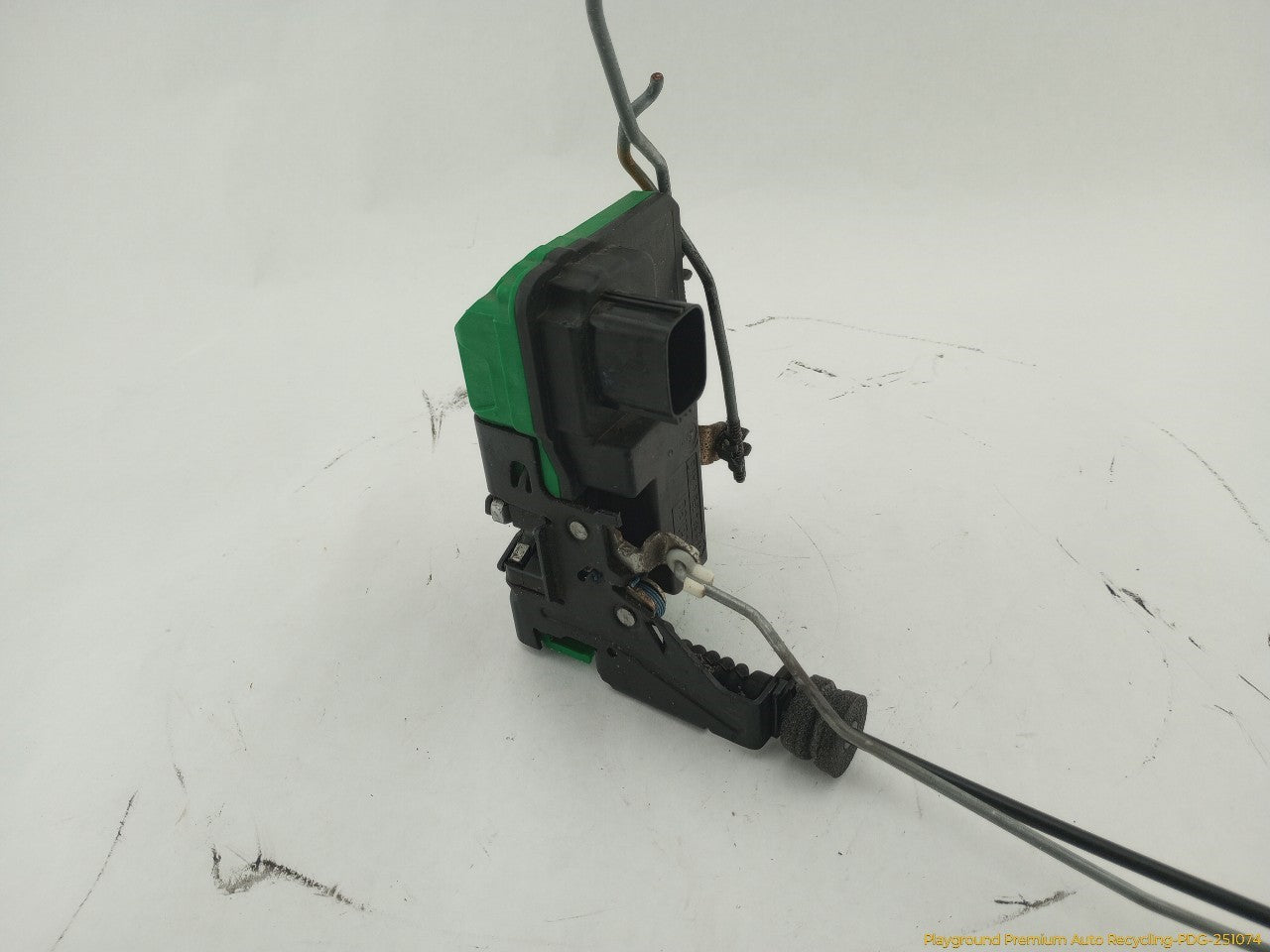 Volvo XC70 Driver Left Front Door Lock Actuator