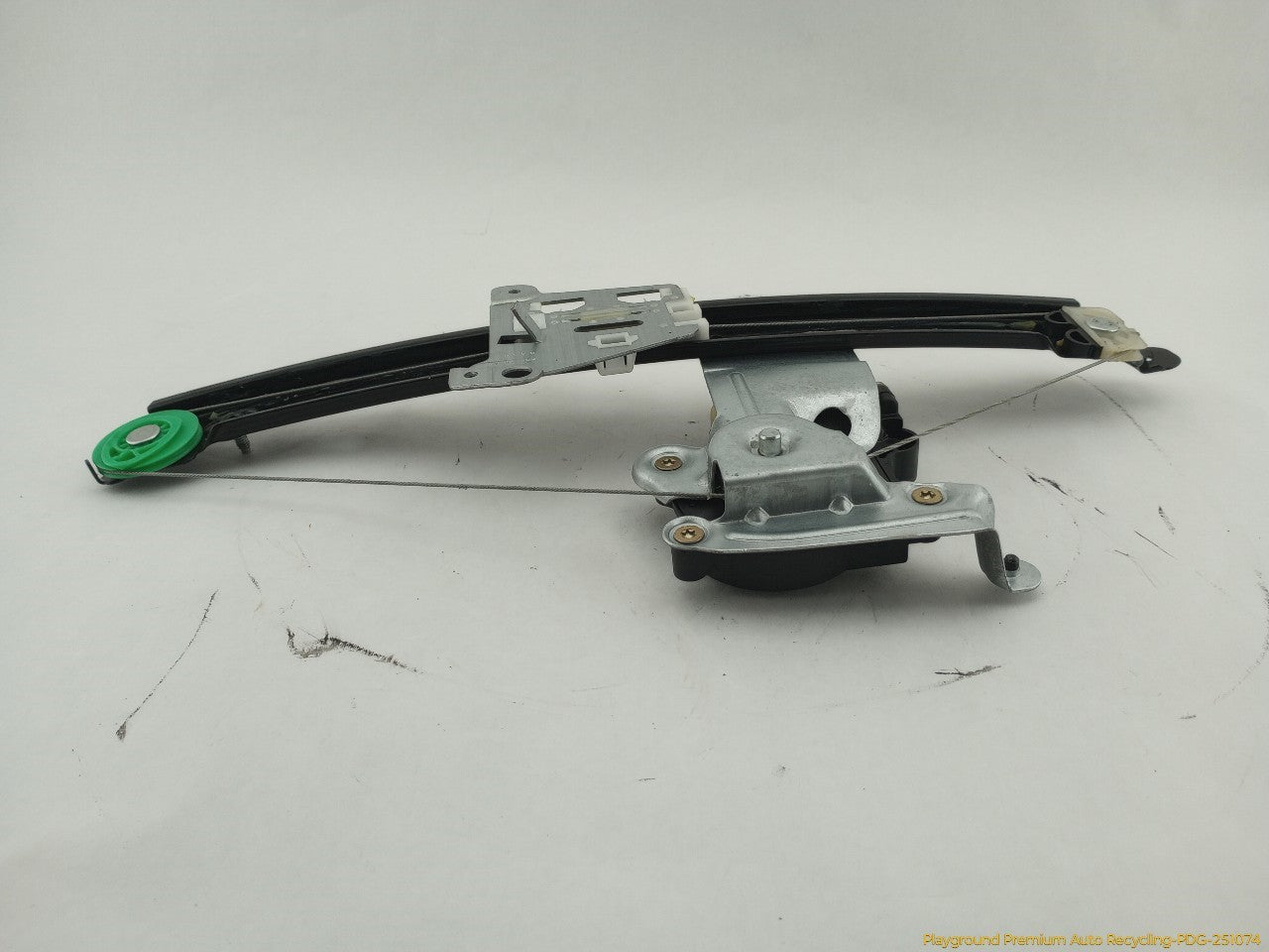 Volvo XC70 Passenger Right Rear Window Regulator