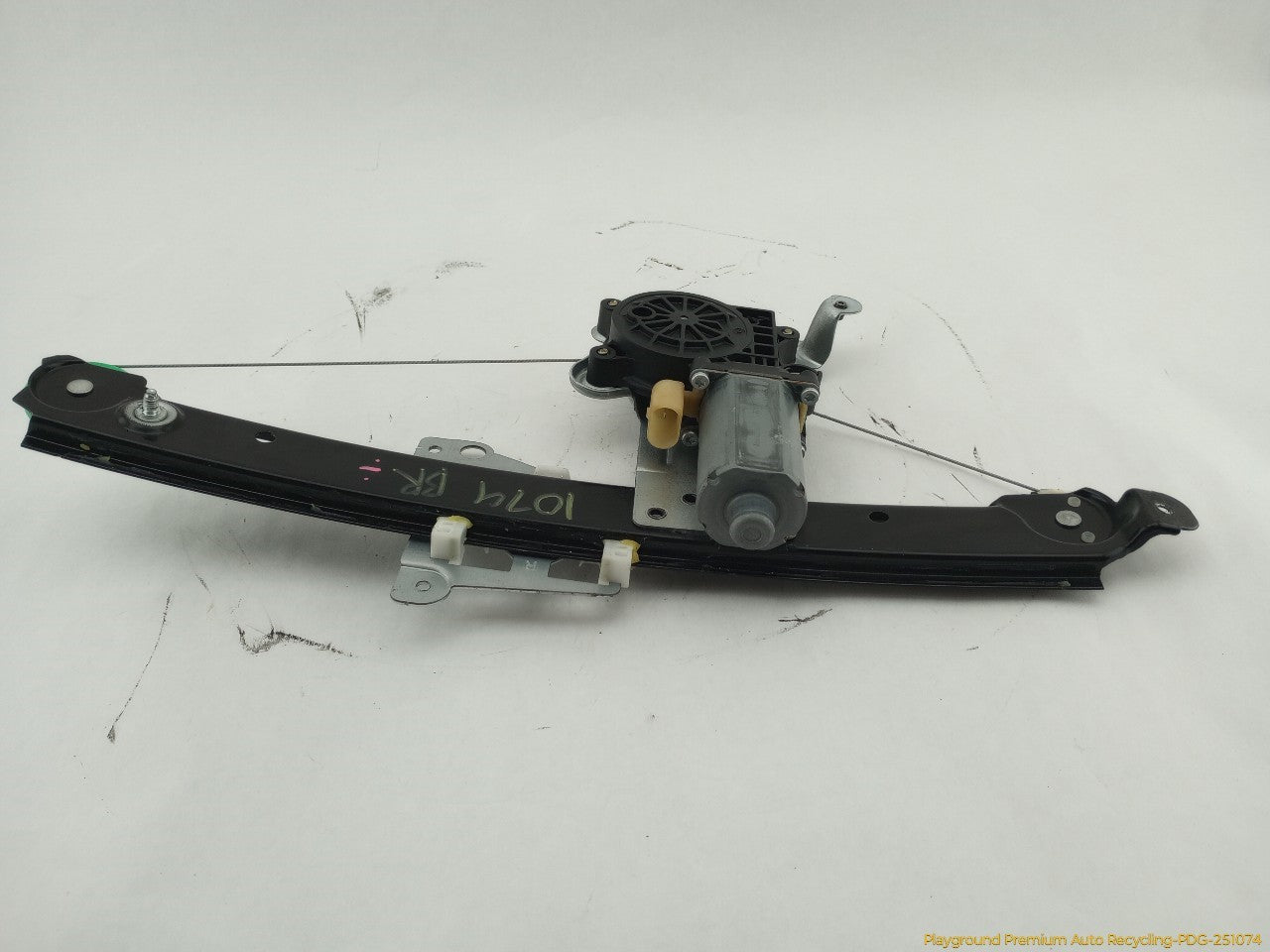 Volvo XC70 Passenger Right Rear Window Regulator