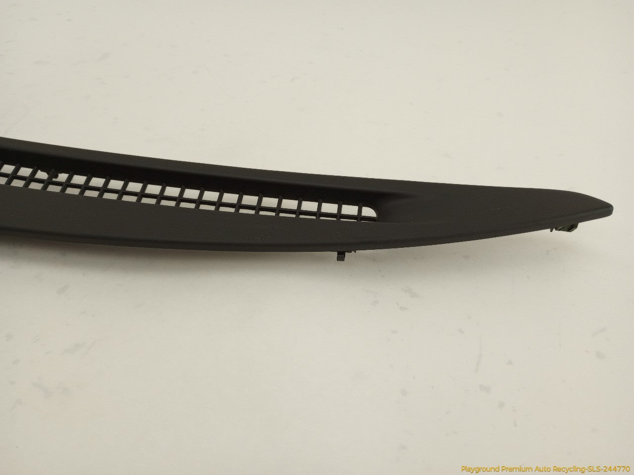 Ford Mustang Dashboard Defrost Vent Trim
