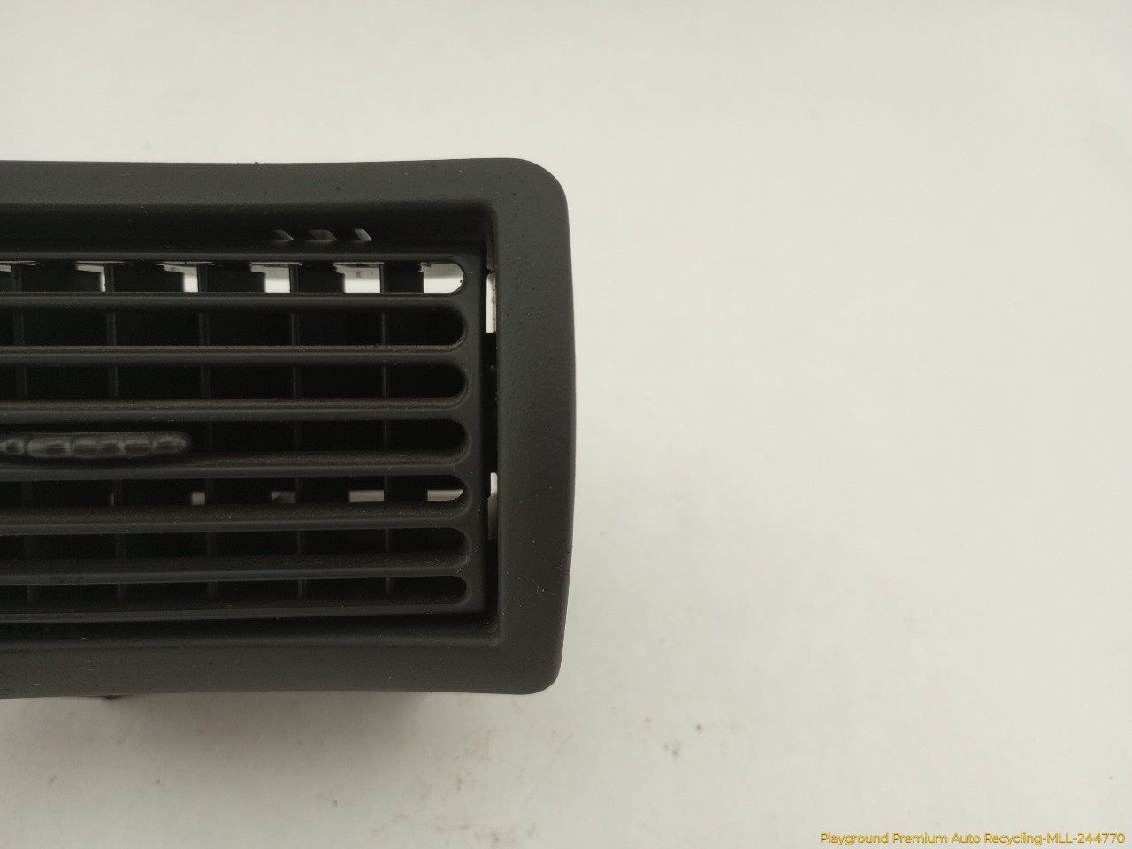 Ford Mustang Driver Left Dashboard Air Vent