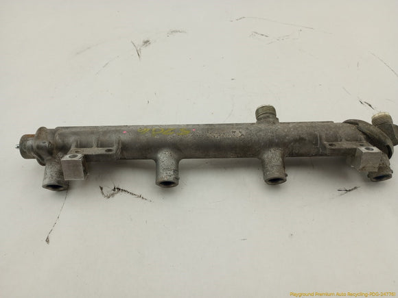 Saab 903 Fuel Injector Rail