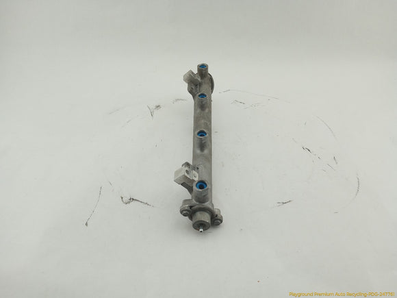 Saab 903 Fuel Injector Rail
