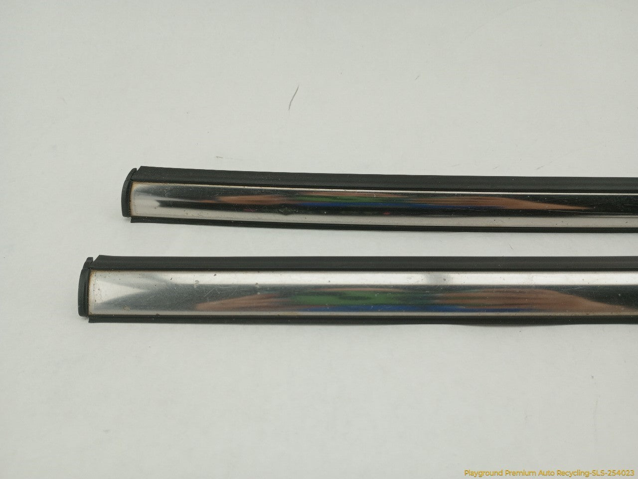 Mini Clubman Pair Of Rear Window Belt Strip Moldings - 0