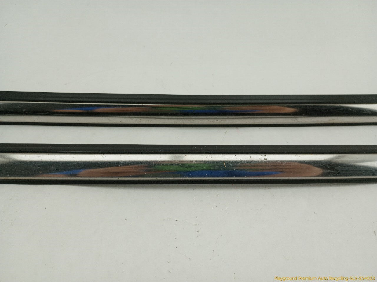 Mini Clubman Pair Of Rear Window Belt Strip Moldings