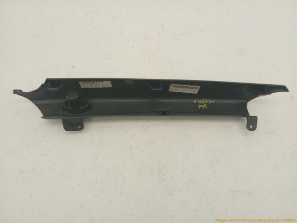 Mini Clubman Passenger Right Front Knee Roll Dash Trim