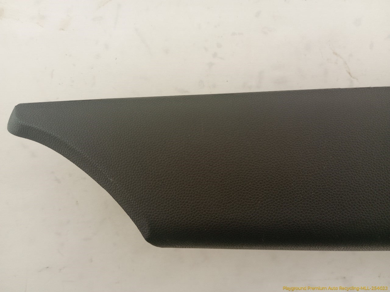 Mini Clubman Passenger Right Front Knee Roll Dash Trim