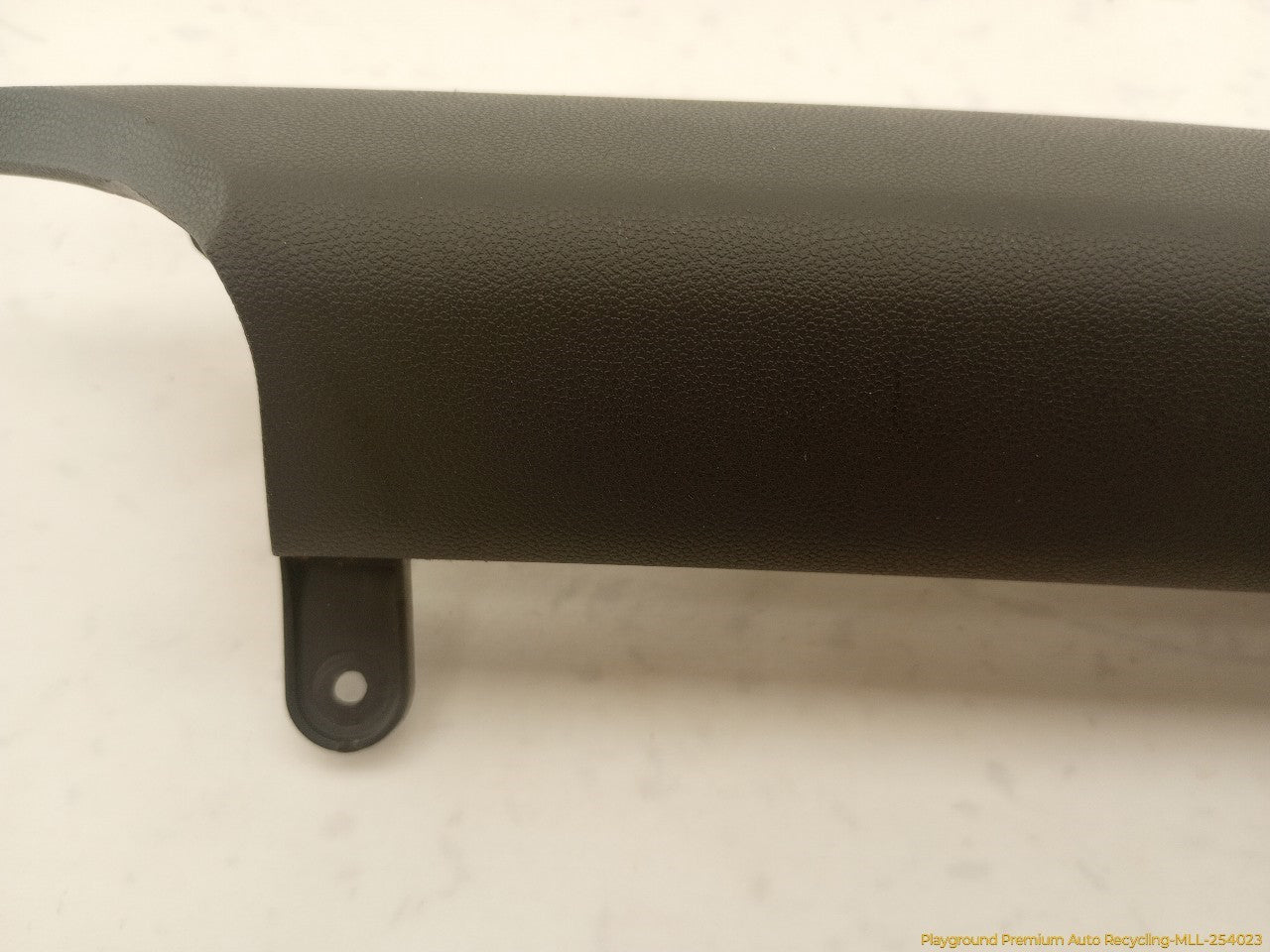 Mini Clubman Passenger Right Front Knee Roll Dash Trim