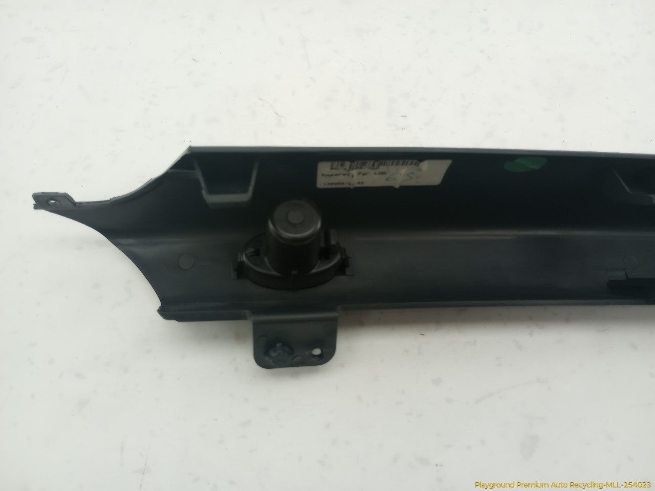 Mini Clubman Passenger Right Front Knee Roll Dash Trim
