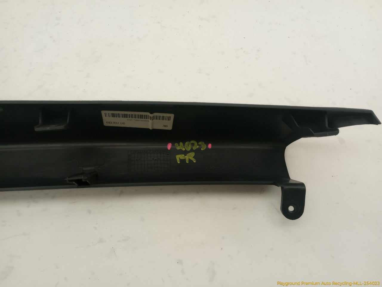 Mini Clubman Passenger Right Front Knee Roll Dash Trim