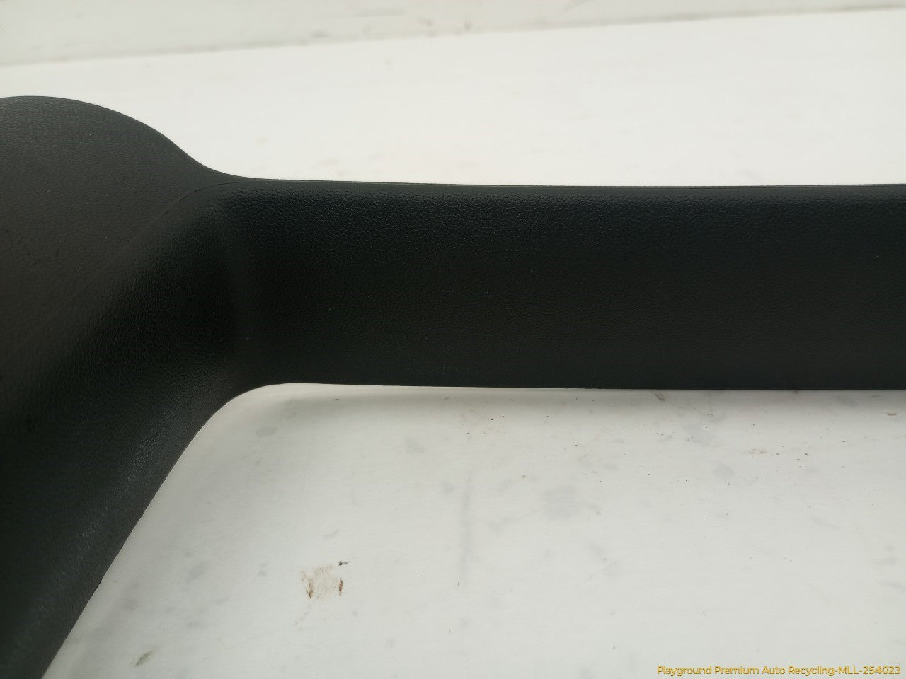 Mini Clubman Driver Left Rear Trunk Upper Window Trim