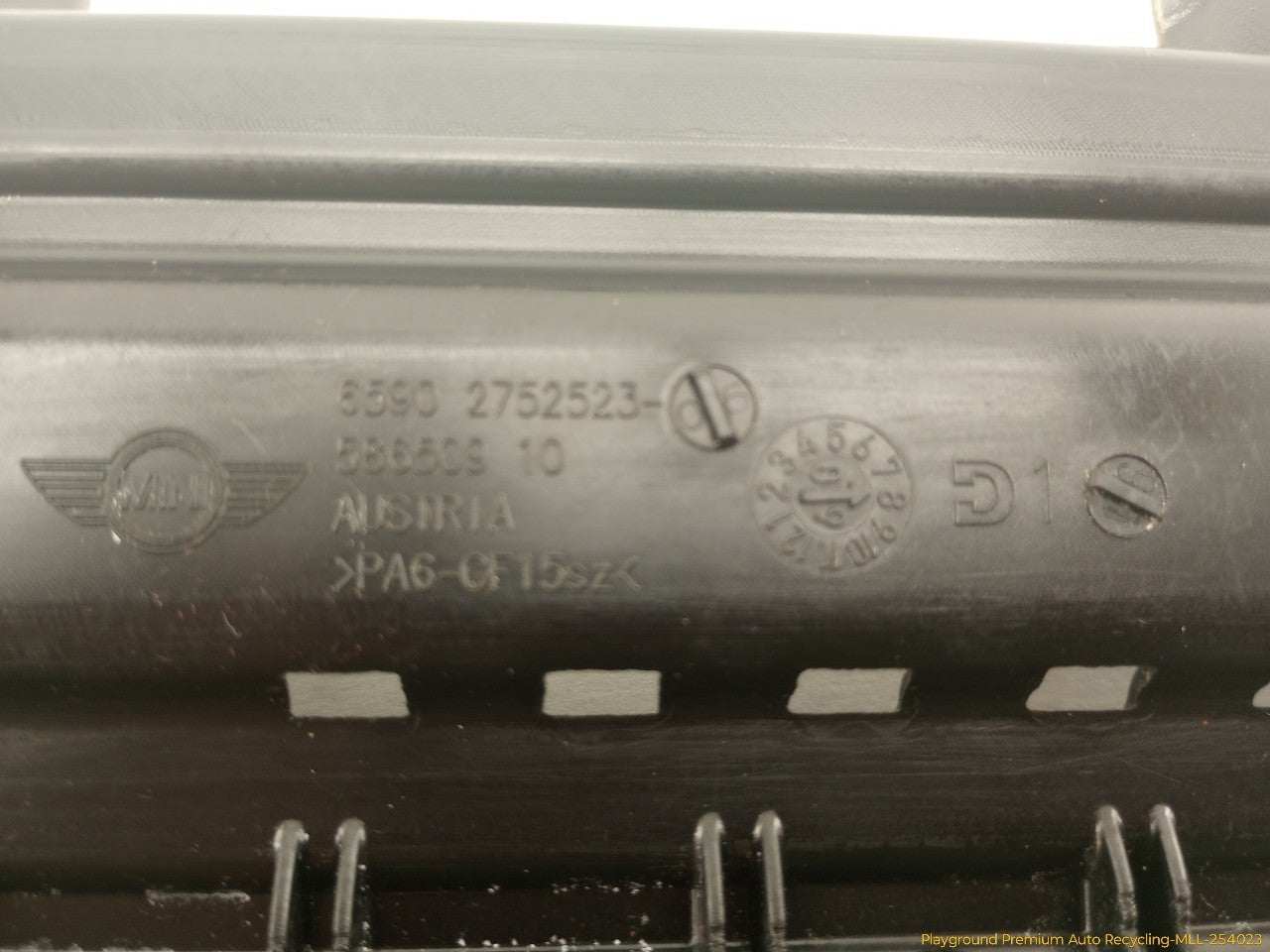 Mini Clubman Driver Left Rear Multifunction Box Cover