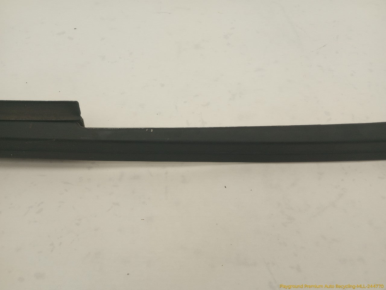Ford Mustang Pair Of Exterior Quarter Side Trim