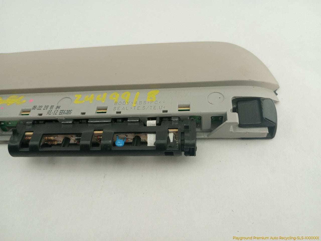 BMW 330XI Third Brake Lamp