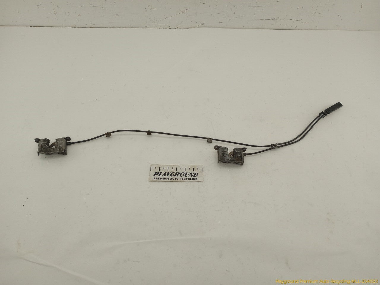 Mini Clubman Pair Of Hood Lock Actuators