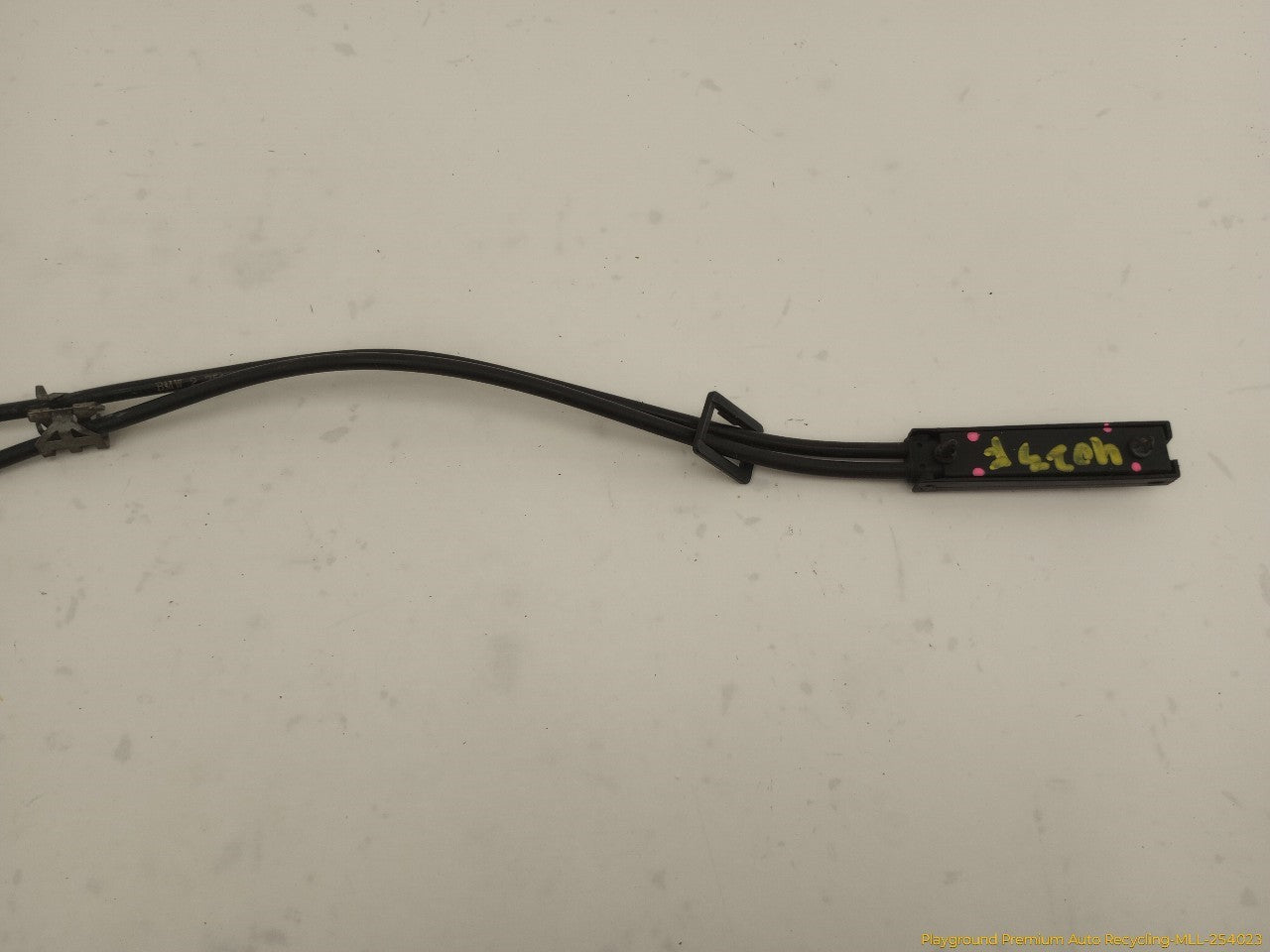 Mini Clubman Pair Of Hood Lock Actuators