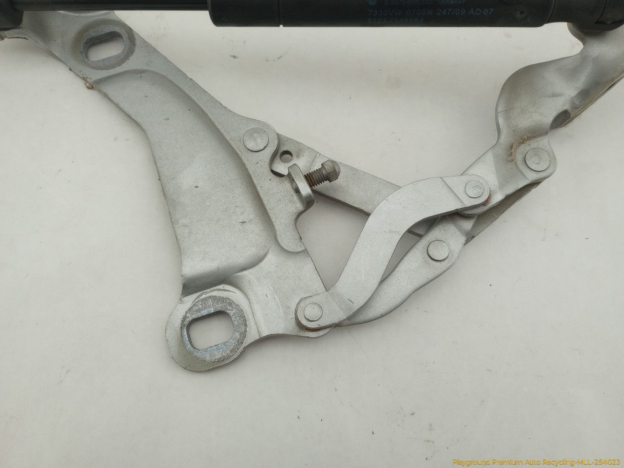 Mini Clubman Pair Of Hood Hinges