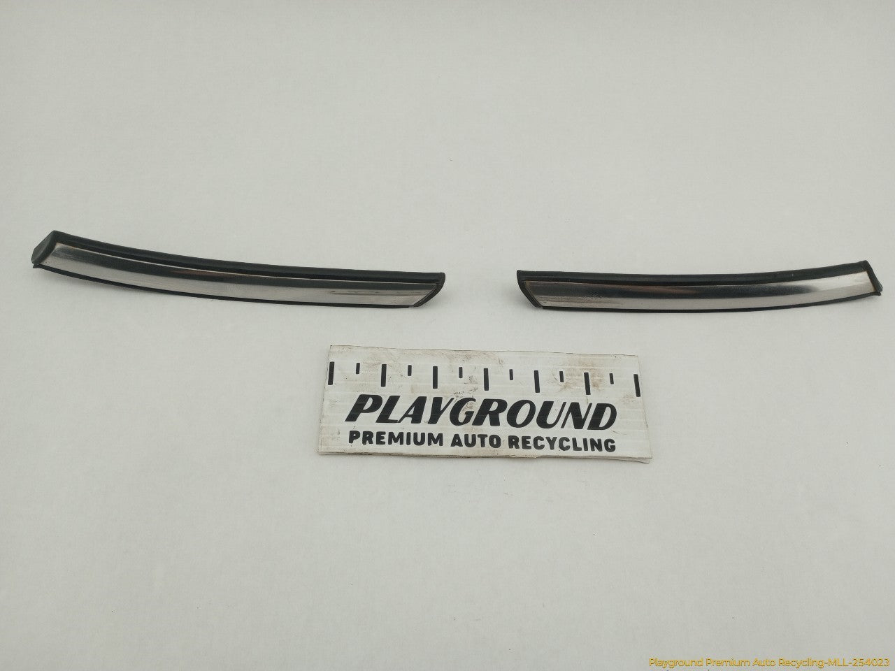 Mini Clubman Pair Of Upper Front Fender Chrome Strip Moldings