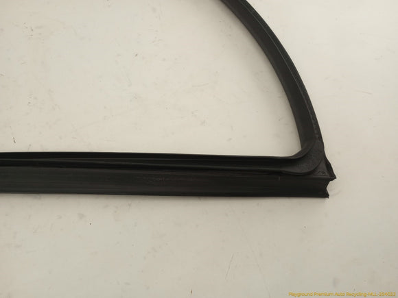 Mini Clubman Driver Left Front Door Molding
