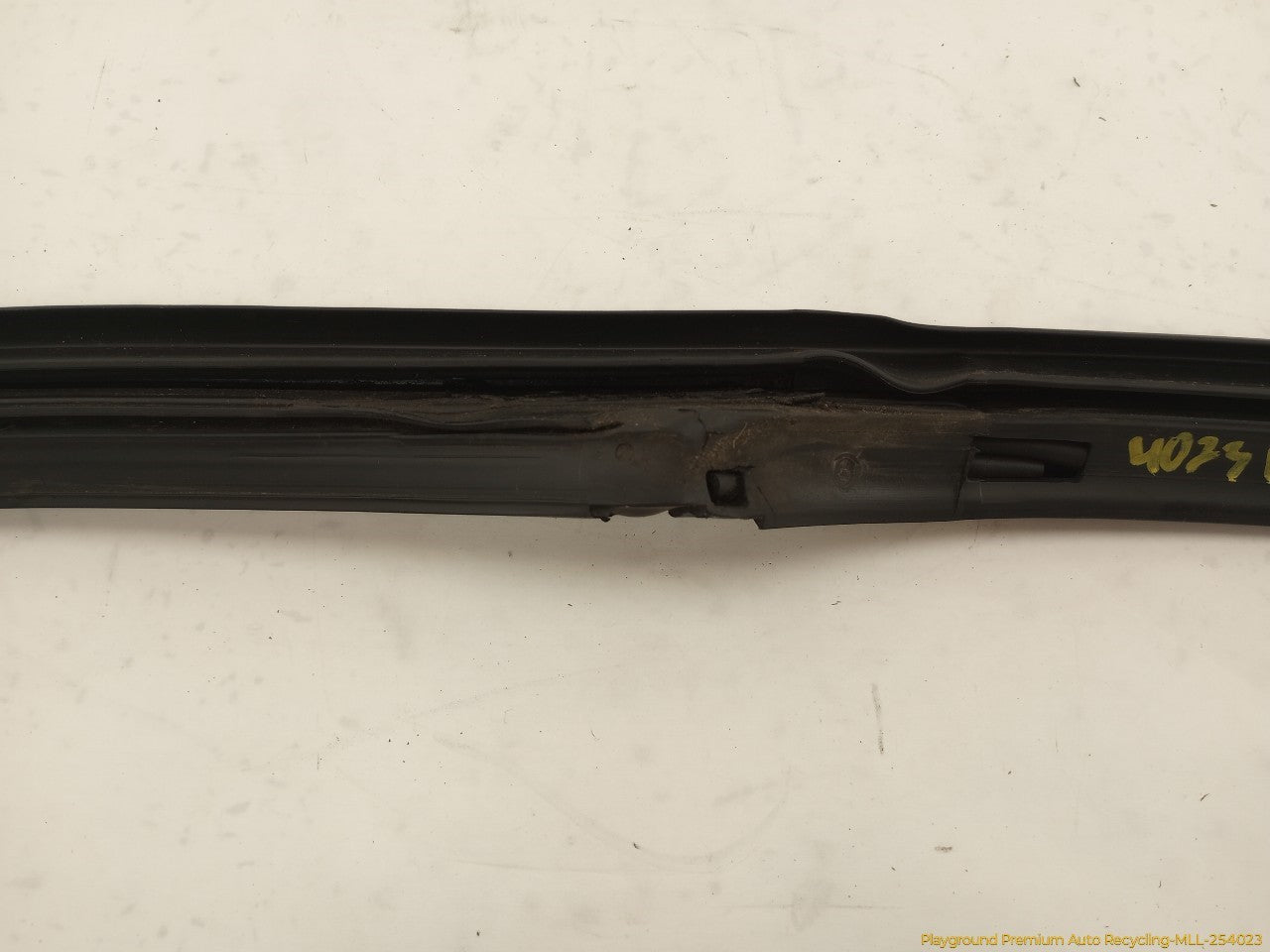 Mini Clubman Driver Left Front Door Molding