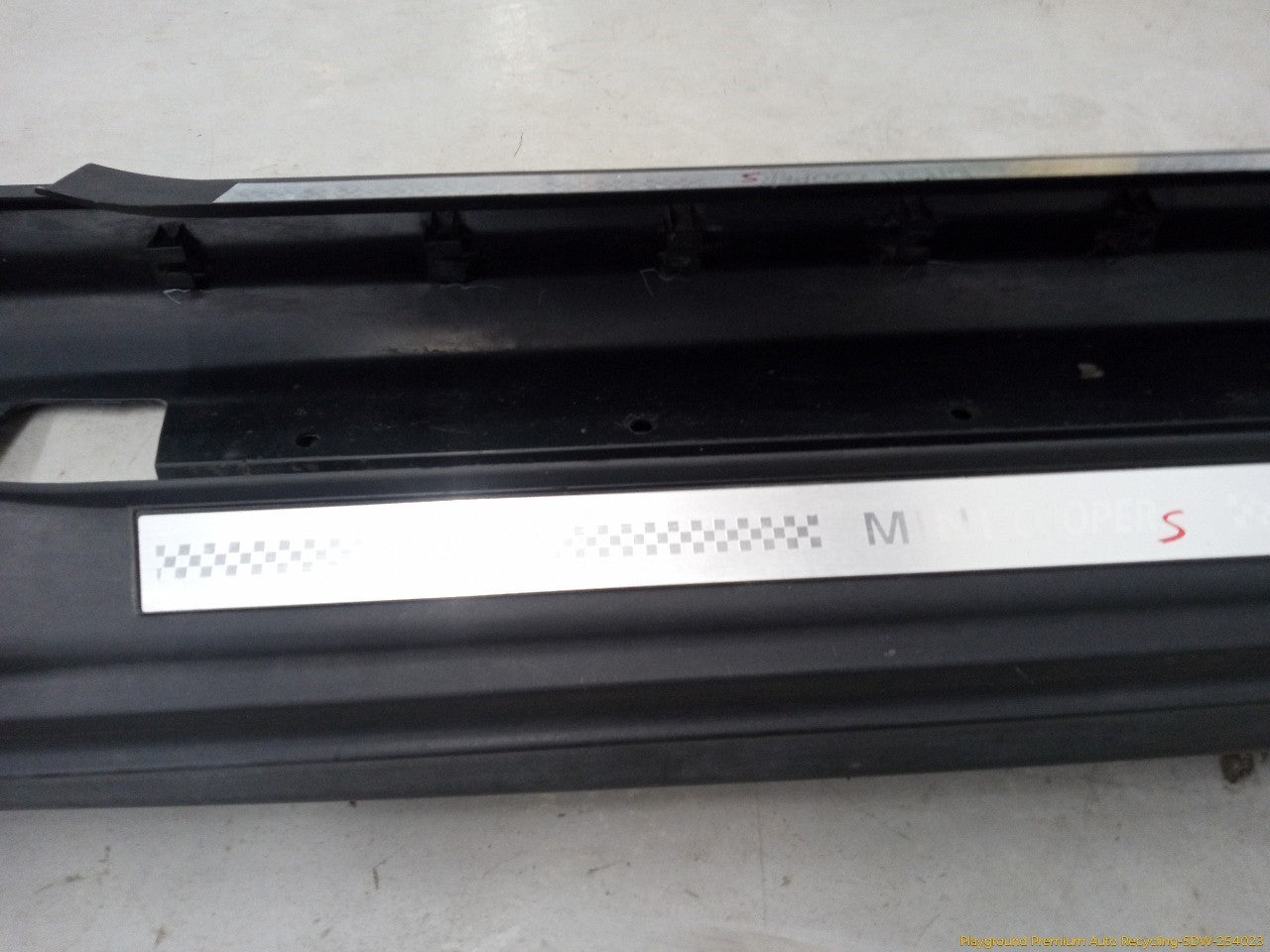Mini Clubman Pair Of Rocker Panel Side Skirts