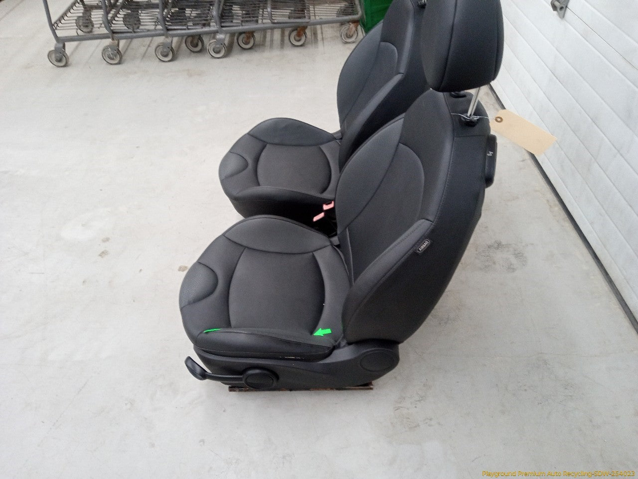 Mini Clubman Pair Of Front Seats