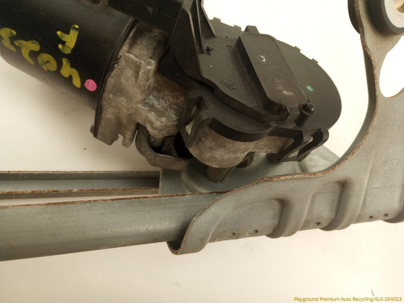 Mini Clubman Windshield Wiper Transmission & Motor
