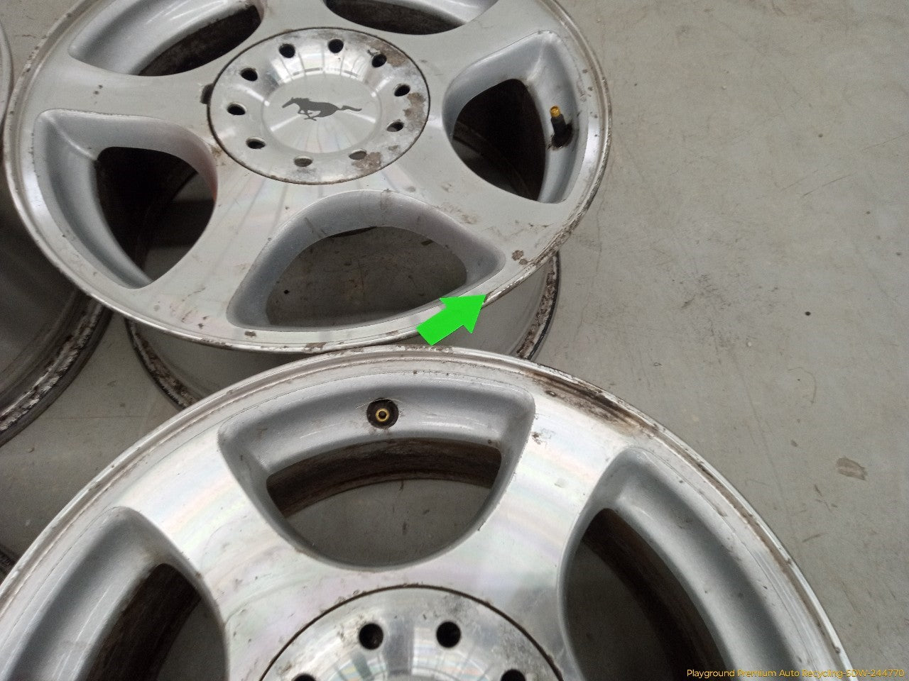 Ford Mustang Set Of 4 Alloy Wheels 5 Spoke