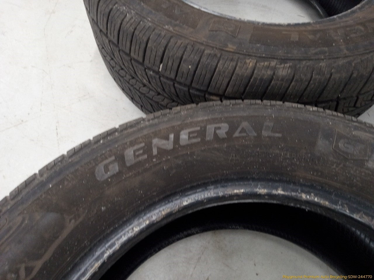 Ford Mustang Set Of 4 General Altimax RT