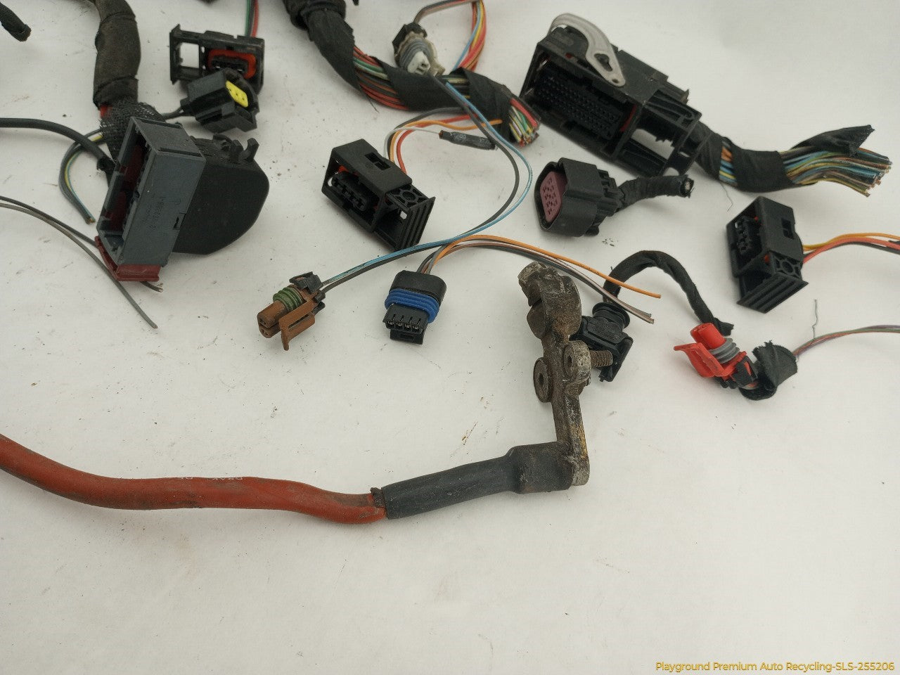 Saab 903 Engine Fuse Box & Pig Tails