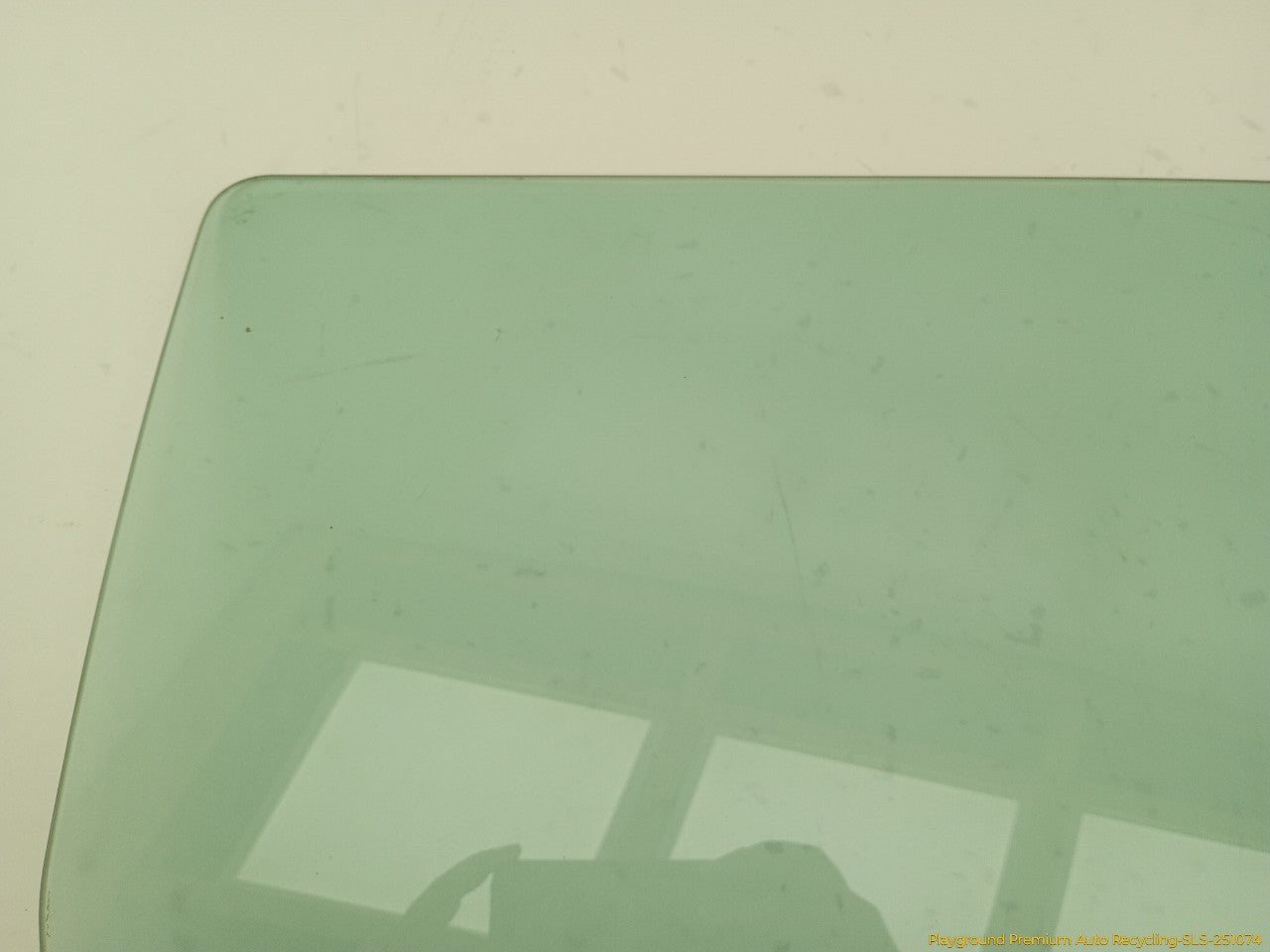 Volvo XC70 Passenger Right Rear Door Window Glass - 0