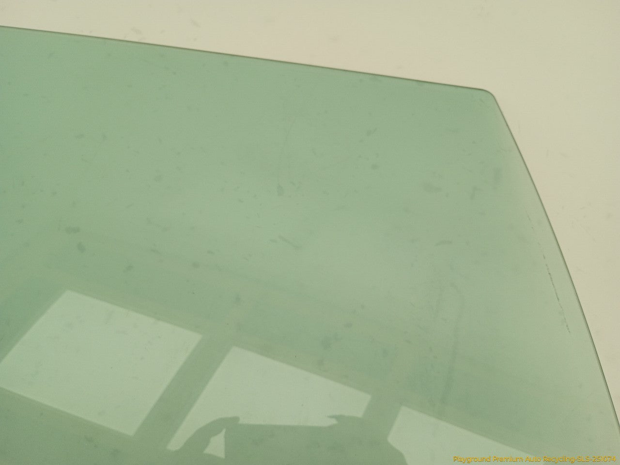 Volvo XC70 Passenger Right Rear Door Window Glass