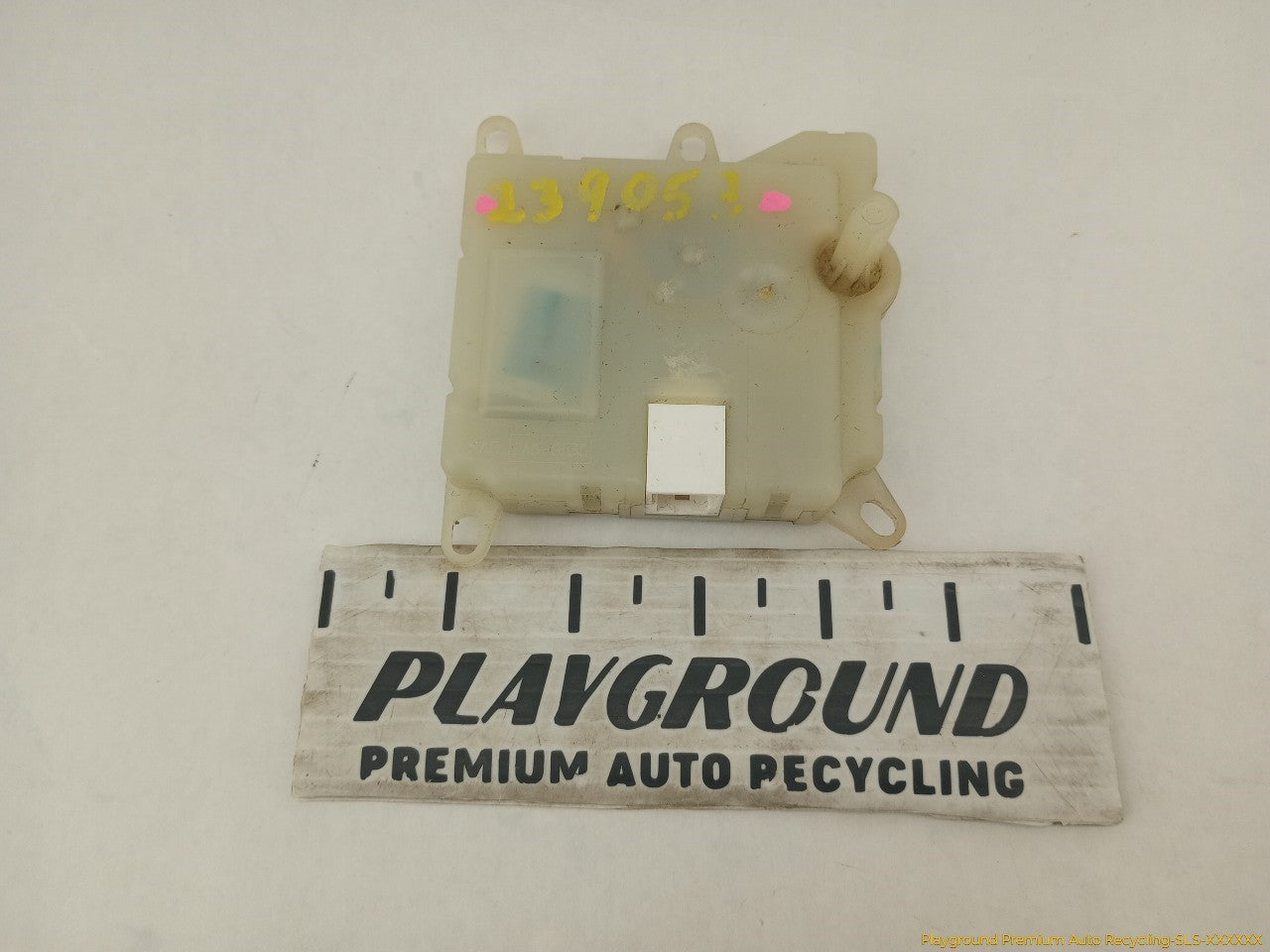 Ford Excursion AC Air Vent Flap Actuator