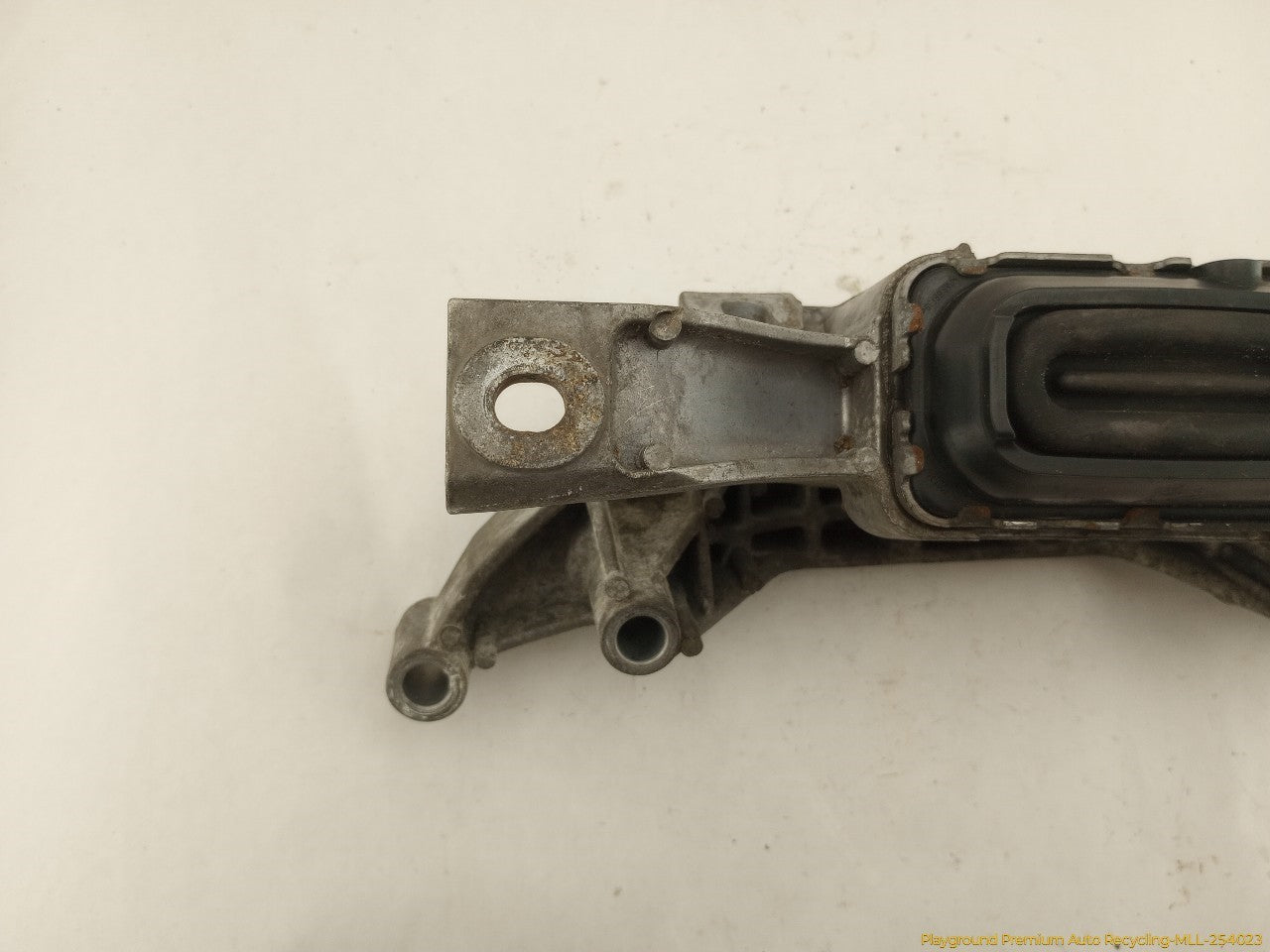 Mini Clubman Pair Of Passenger Right Front Engine Mounts