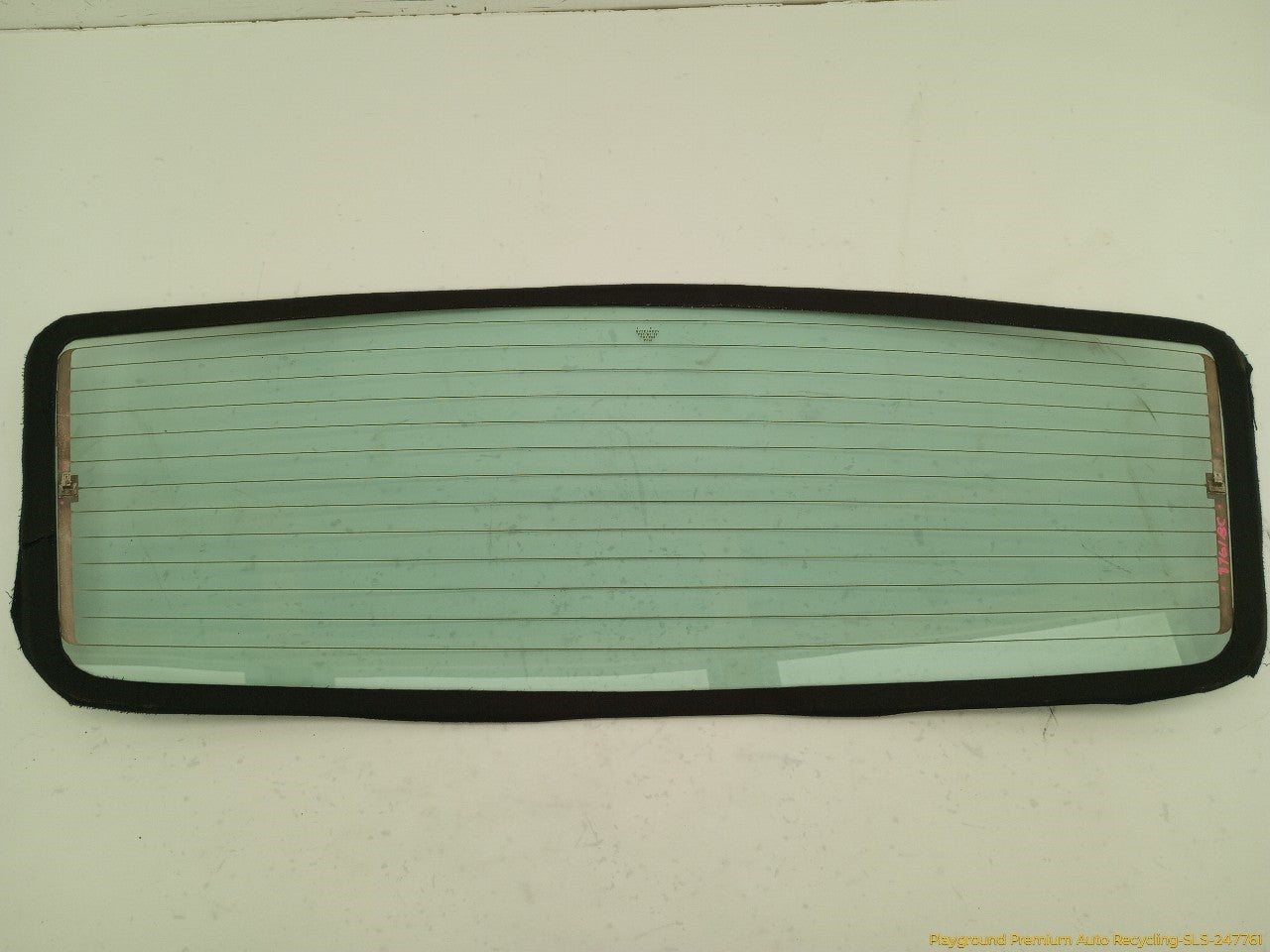 Ford Mustang Back Glass
