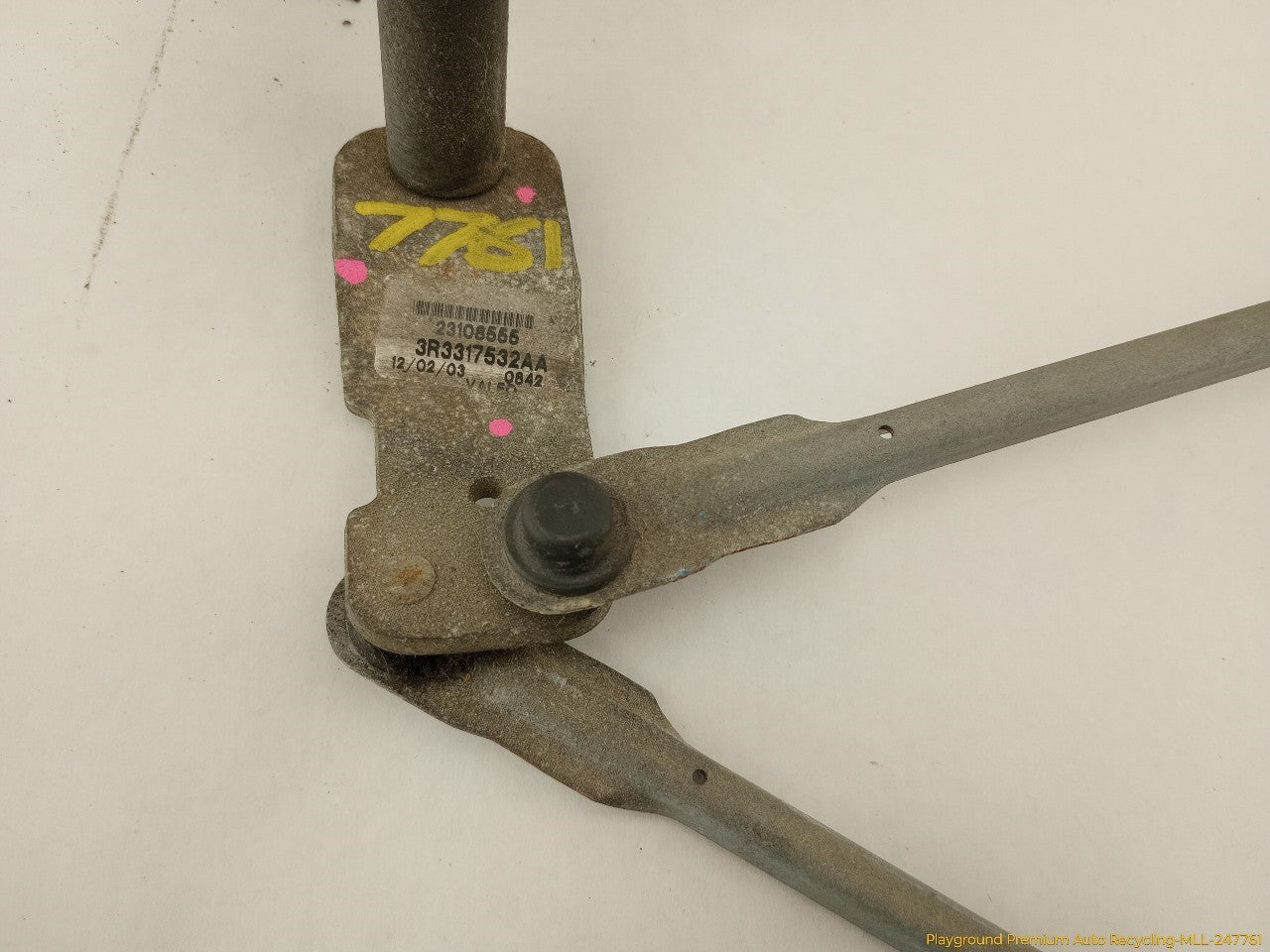 Ford Mustang Windshield Wiper Transmission Linkage