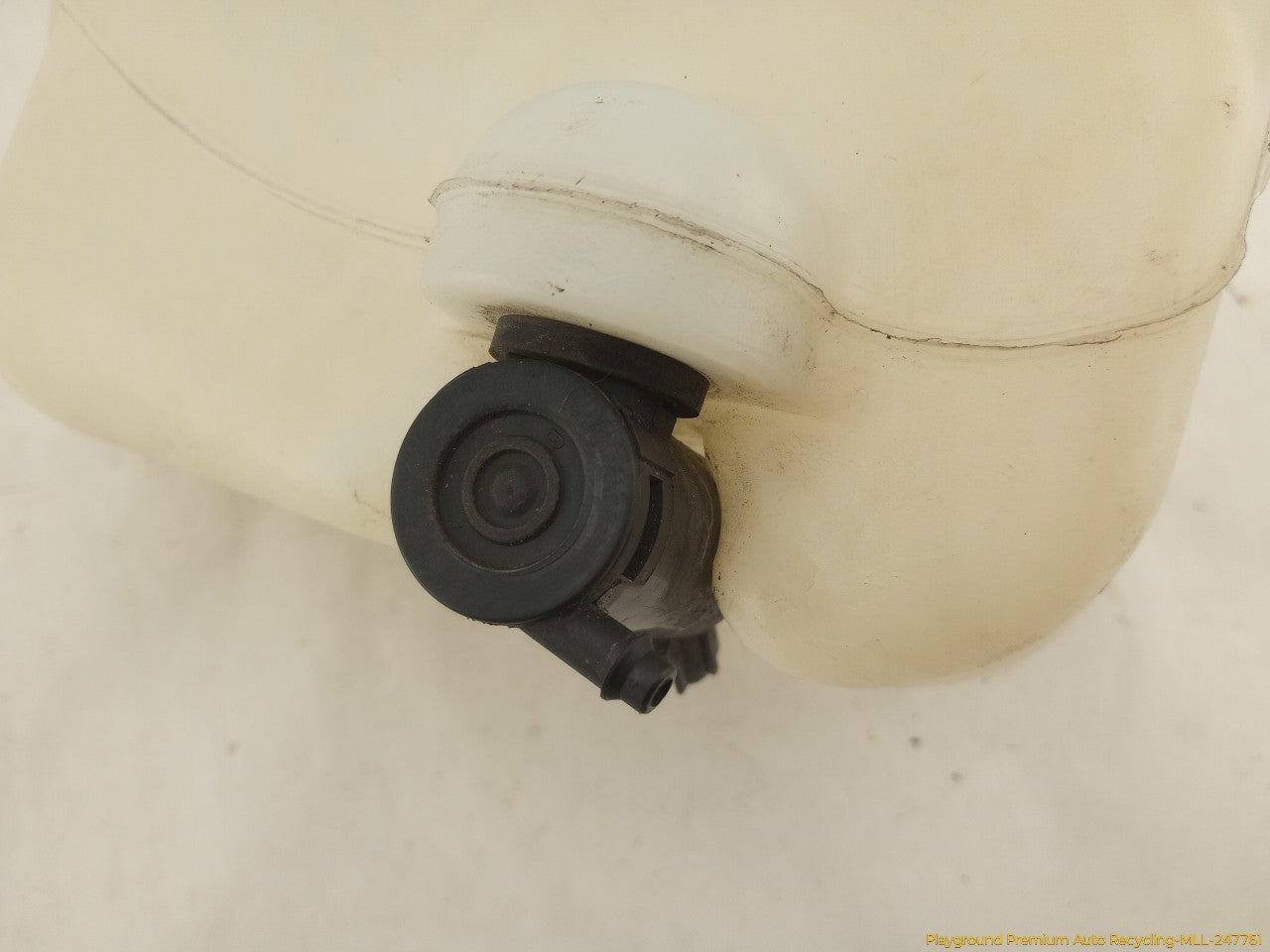 Ford Mustang Windshield Washer Reservoir