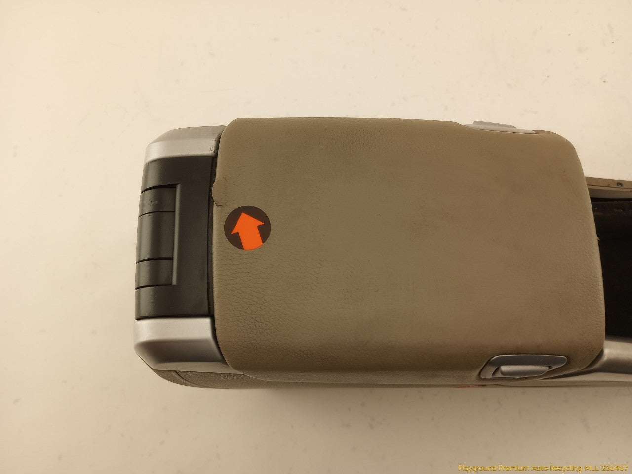 Volvo XC70 Center Console Base