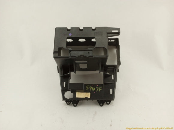 Volvo XC70 Radio & Climate Control Dash Frame Trim